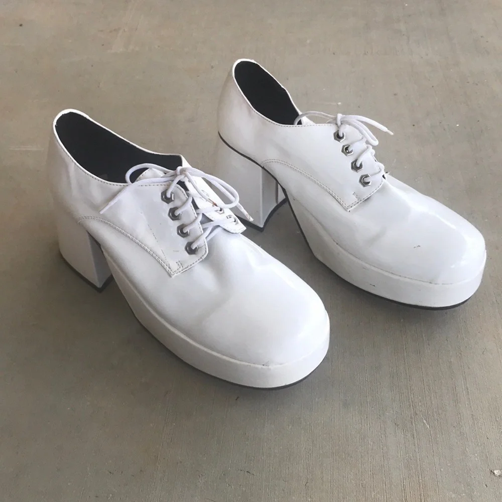 Plats White Platform Lace Up Shoes Go-Go Girl